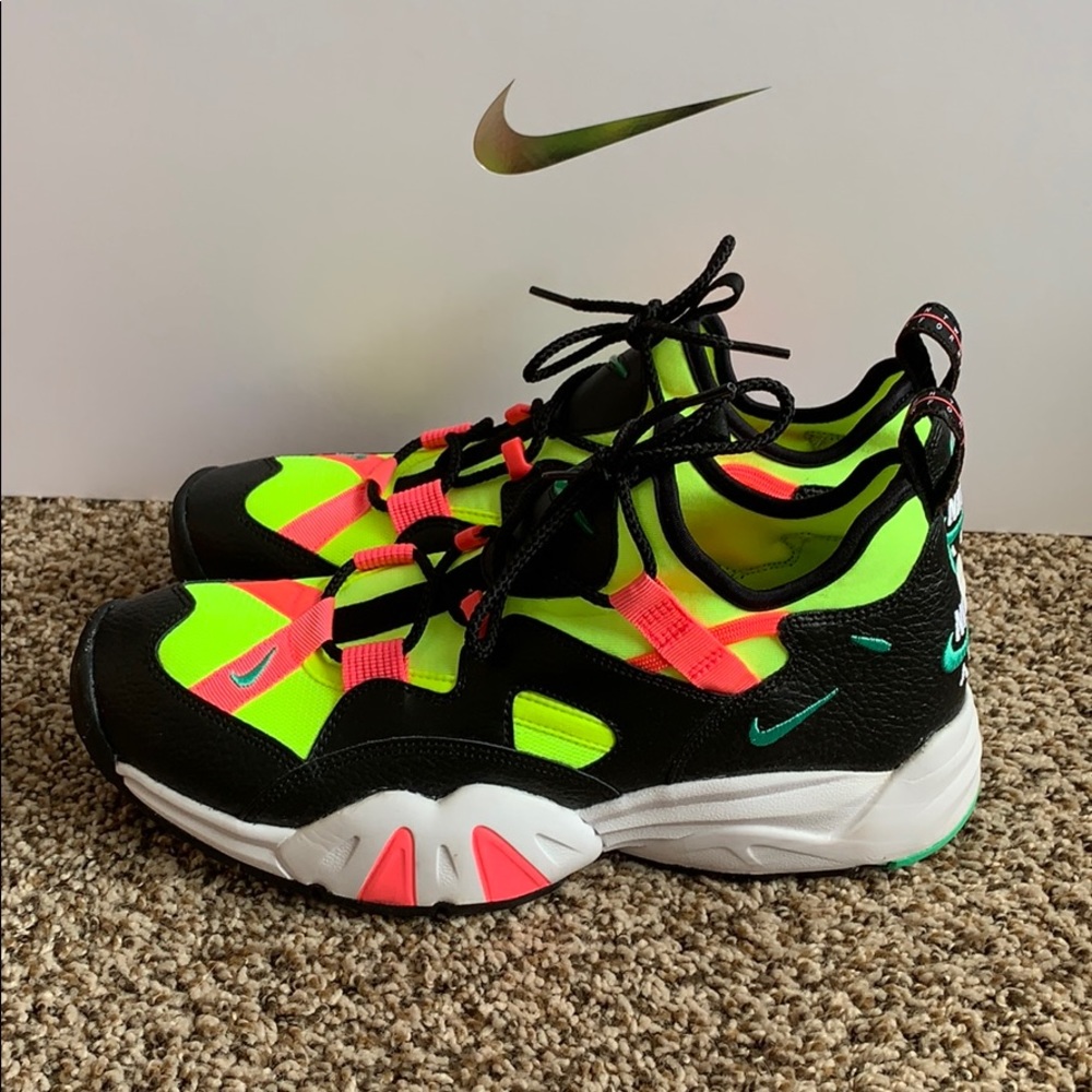 Nike air scream